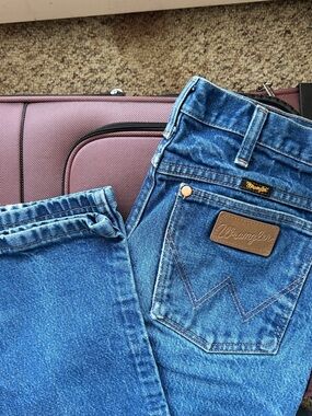 Wrangler Blue Denim Jeans with Leather Patch